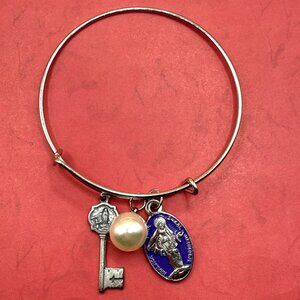 Our Lady of Medjugorje Virgin Mary Religious Medal Charm Bangle Bracelet